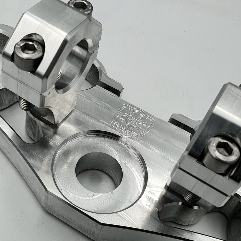 Triple Tree + Risers Kawasaki 636